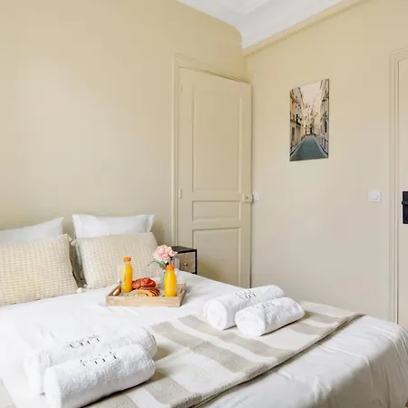 Apartament La Plume A Haven Of Peace In Montorgueil Paryż