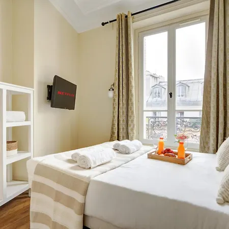 Apartment La Plume A Haven Of Peace In Montorgueil Paris