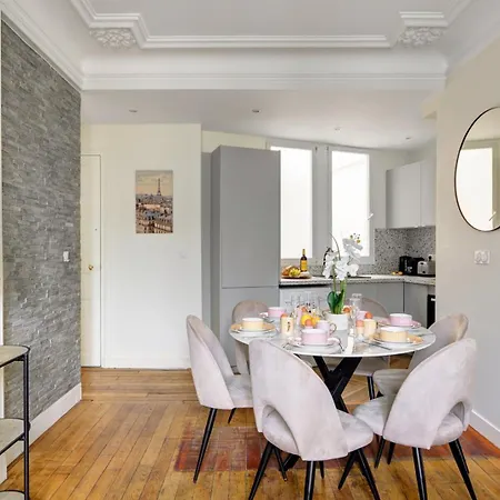Apartment La Plume A Haven Of Peace In Montorgueil